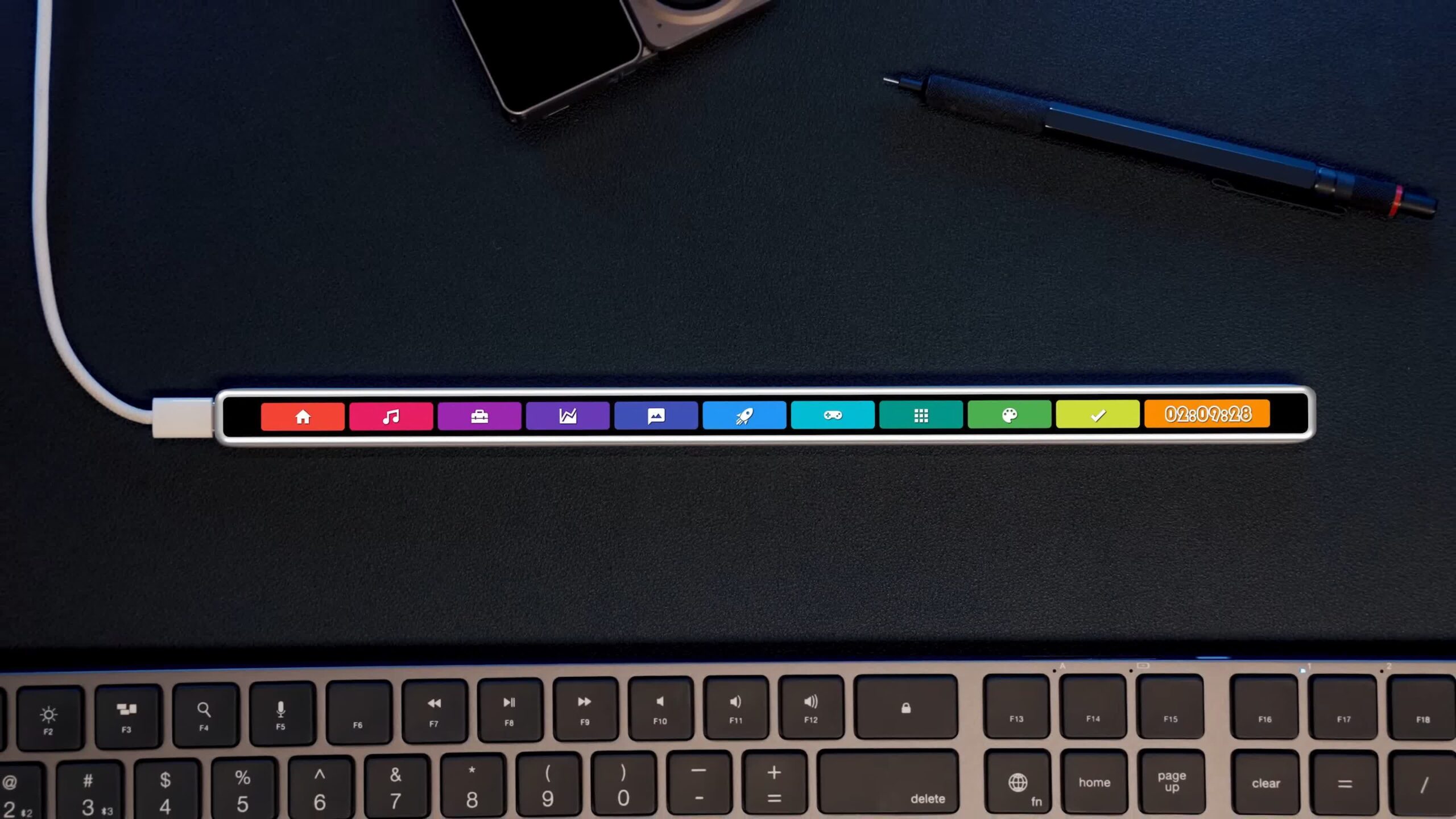 Crowdfunding campaign reimagines Apple’s Touch Bar as a $119 USB accessory