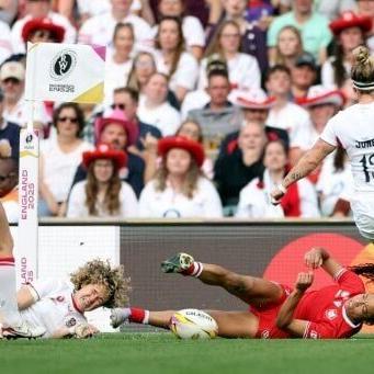 Matthews at the double as England beat Canada to win Women’s Rugby World Cup
