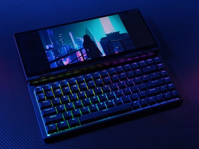 Welder is another folding keyboard with a 12.8 inch display, but this one has mechanical keys (crowdfunding)